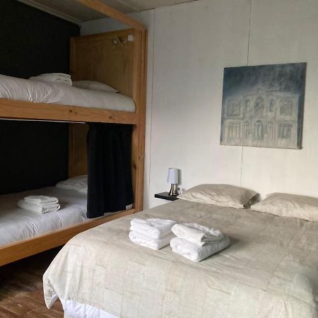 Casa Kila Hostel Valdivia Buitenkant foto